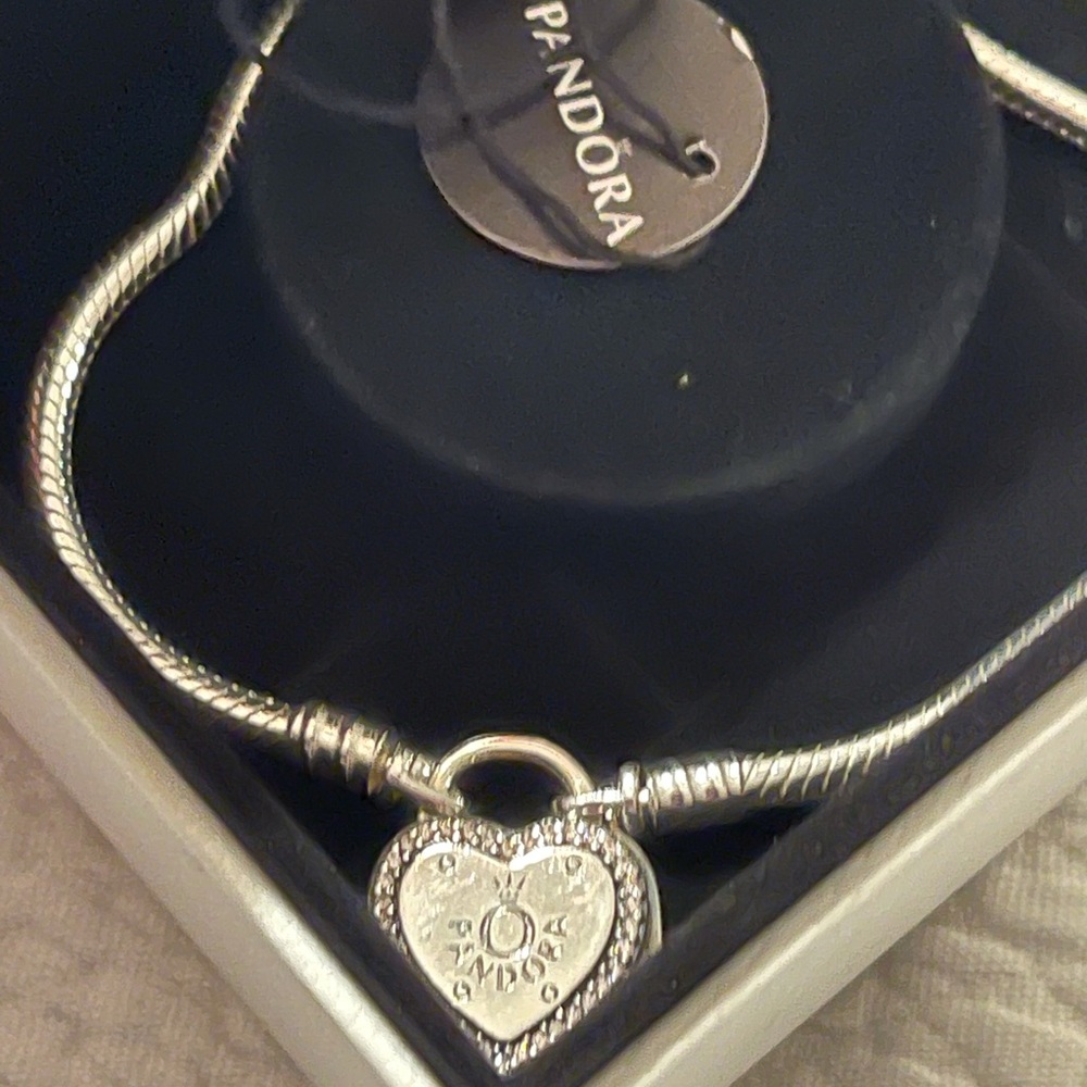 Pandora 7 1/4 inch